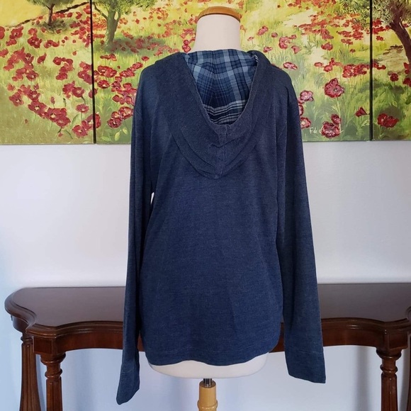 Cloth and Stone Hoodie - Picture 3 of 5